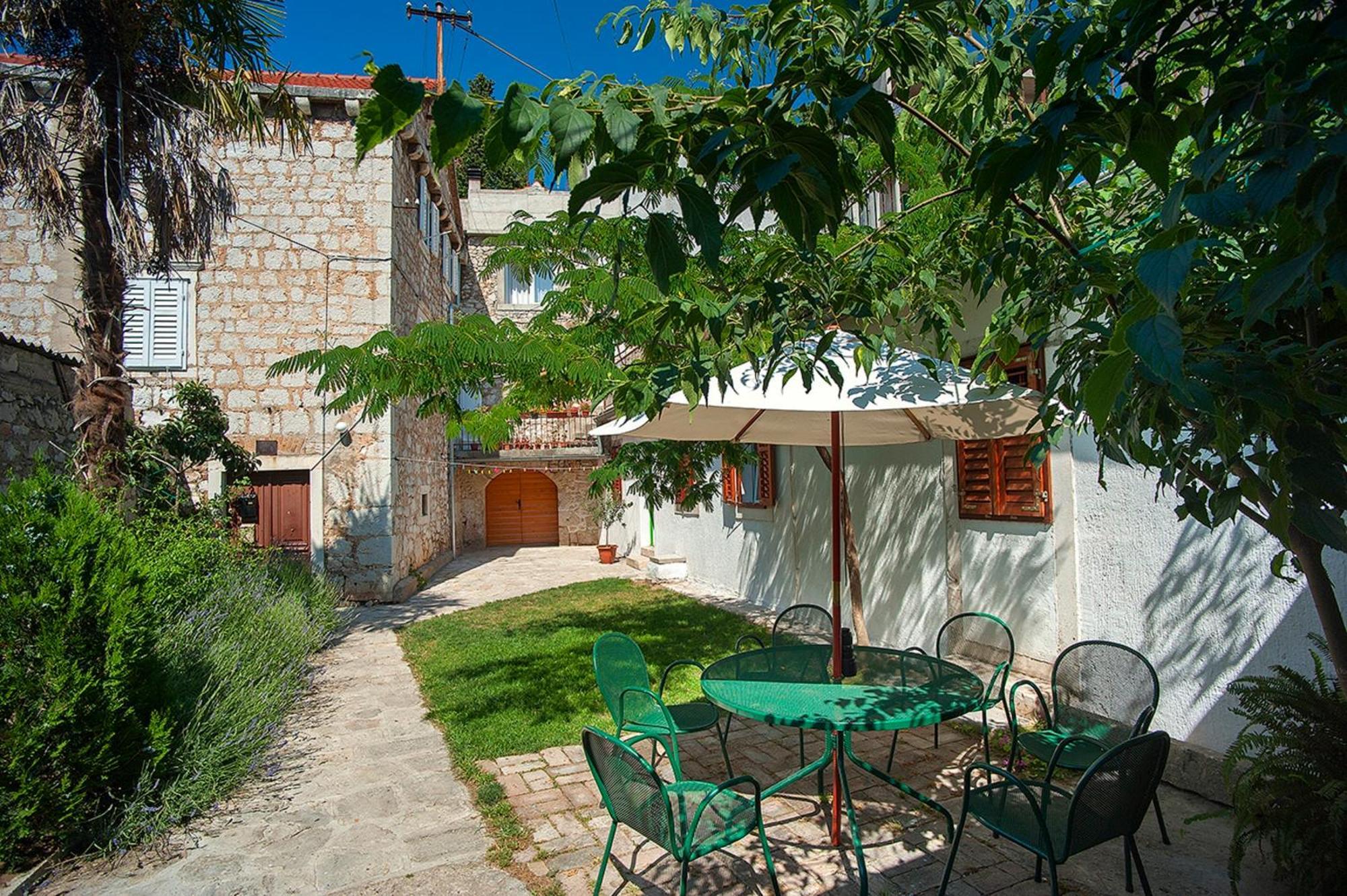 Dalmatian Garden - Free Parking - City Centre Šibenik Kültér fotó